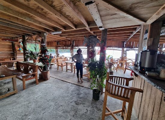 dominica/saint-peter/restaurant/keepin-it-real