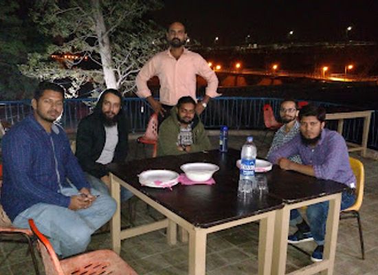 pakistan/sindh/restaurant/al-manzar-restaurant