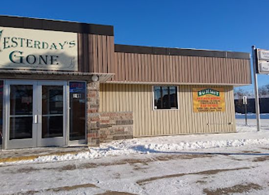 minnesota/brainerd-lakes-area/restaurant/yesterday-s-gone-bar-grill