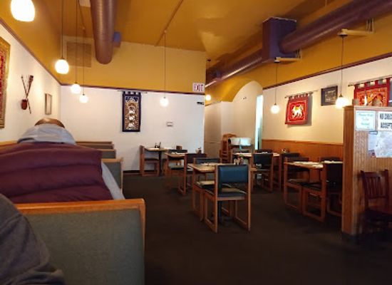 minnesota/saint-paul/restaurant/ruam-mit-thai-lao-cuisine