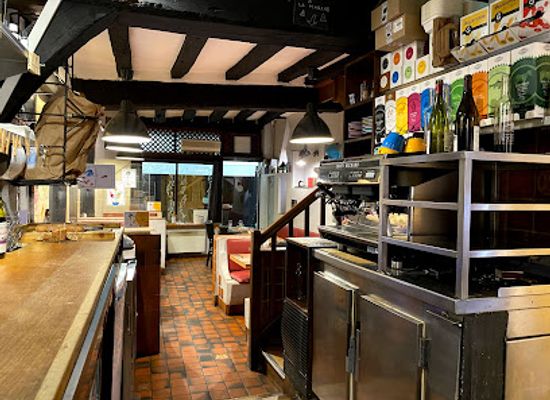 france/tours/place-plumereau/restaurant/la-plume-blanche