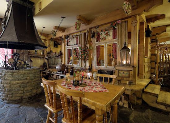 poland/podhale/restaurant/czarci-jar-karczma-regionalna