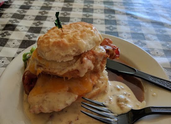 west-virginia/coopers-rock-state-forest/restaurant/dirty-bird