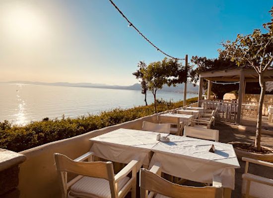 greece/south-aegean/restaurant/philosophia-beach-restaurant