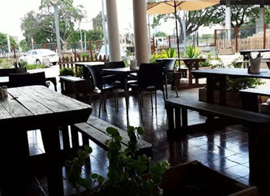 south-africa/pretoria/arcadia/restaurant/the-farmhouse-012