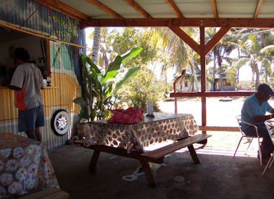 new-caledonia/loyalty-islands-province/restaurant/la-kaz-a-jo
