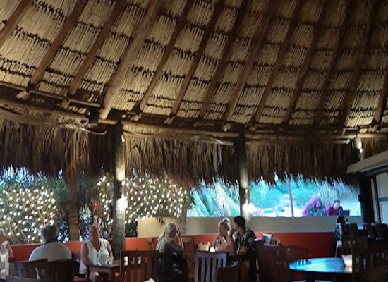 curacao/sint-michiel/restaurant/eetcafe-de-buurvrouw