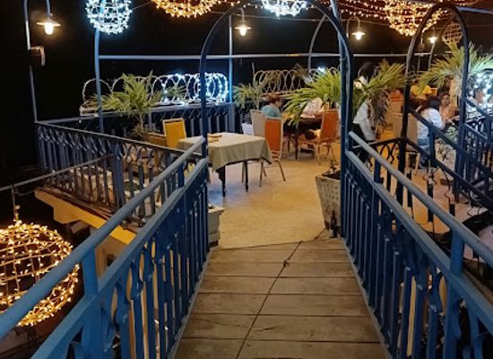 mali/koulikoro-region/restaurant/canoe-club