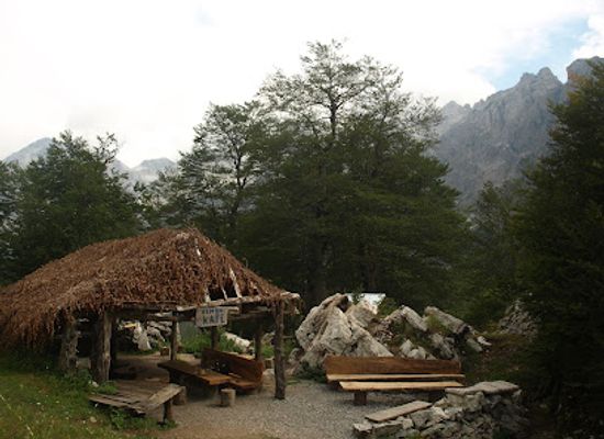albania/theth-national-park/restaurant/simoni-kafe