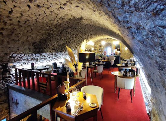 france/gorges-du-verdon/restaurant/restaurant-du-chateau-de-trigance