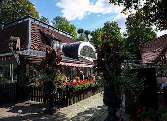 sweden/stockholm/djurgarden/restaurant/wardshuset-ulla-winbladh-ab