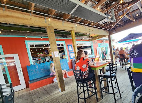 mississippi/the-gulf-coast/restaurant/shaggy-s-biloxi-beach