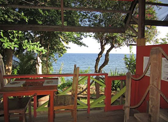 trinidad-and-tobago/nylon-pool/restaurant/shore-things-cafe-craft