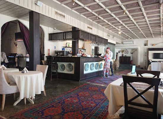 latvia/jurmala/restaurant/uzbekistan