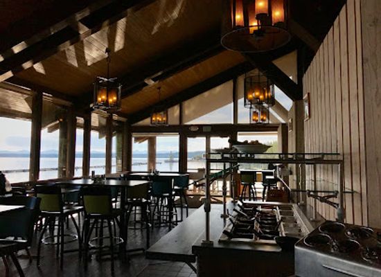 montana/the-yellowstone-valley/restaurant/grant-village-lake-house-restaurant