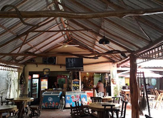 bolivia/beni-savannas/restaurant/el-tabano-pub