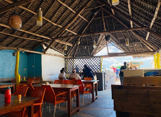 kenya/lamu/lamu-town/restaurant/sailors-joint