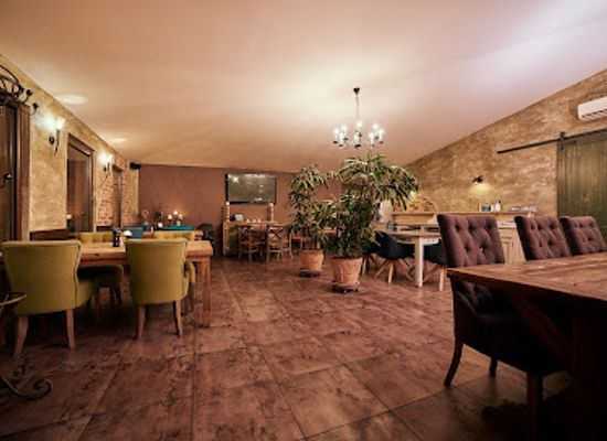 slovakia/bratislava/petrzalka/restaurant/berg-restaurant