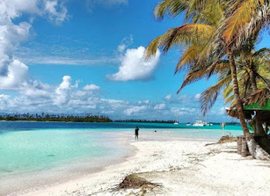 panama/guna-yala/restaurant/discoveryguna