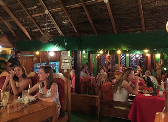sri-lanka/arugam-bay/restaurant/the-green-room