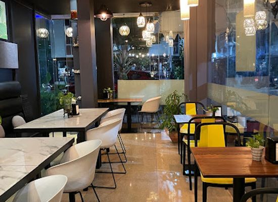 maldives/hulhumale/restaurant/flamefeast
