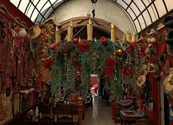 mexico/bajio/restaurant/fonda-murales-lagos