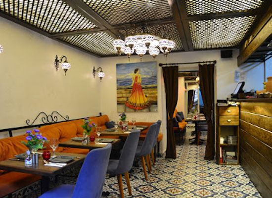 turkiye/galatia/restaurant/galata-lily-cafe-restaurant