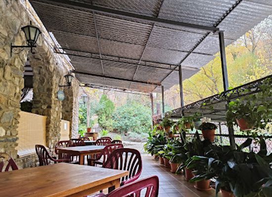 spain/sierra-nevada/restaurant/restaurante-la-fabriquilla