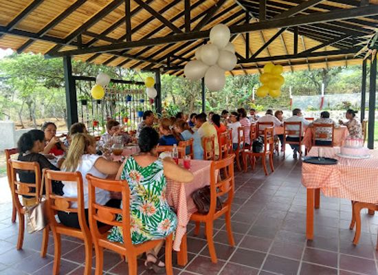 colombia/catatumbo/restaurant/cabrito-dorado-campestre