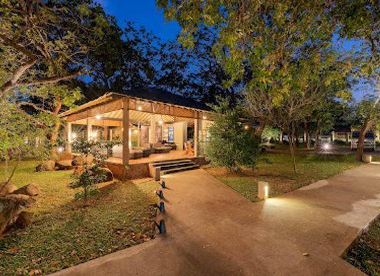 sri-lanka/yala-national-park/restaurant/elephant-reach-hotel
