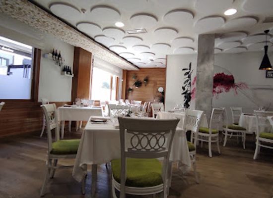 spain/galicia/restaurant/a-xanela-gastronomica
