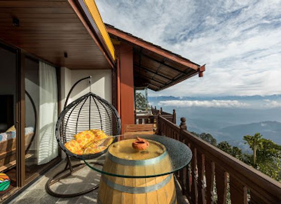 nepal/nagarkot/restaurant/hotel-country-villa