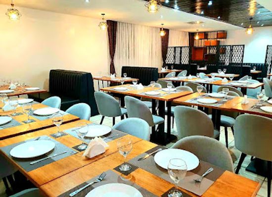cameroon/centre-region/restaurant/les-epices-lointaines-by-kl