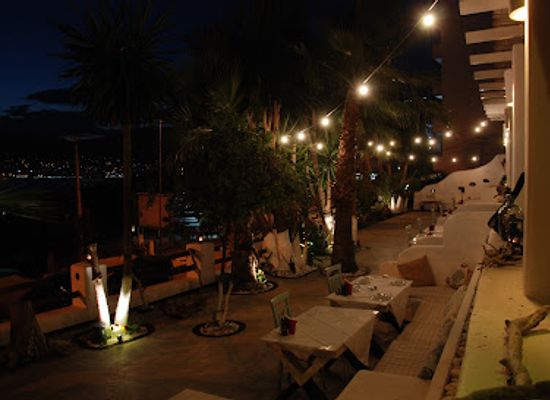 albania/saranda-region/restaurant/yucca-restaurant