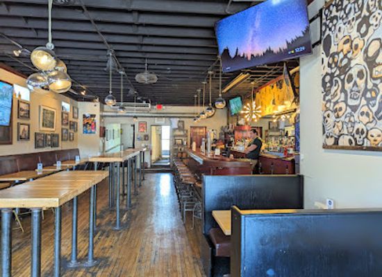 michigan/lansing/restaurant/the-cosmos