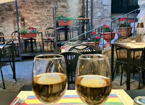italy/assisi/restaurant/mangiar-divino
