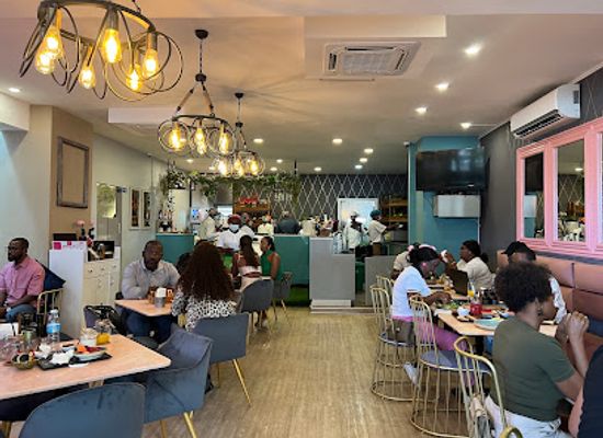 angola/uige/restaurant/cozy-cafe