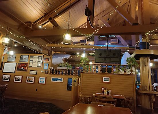 california/santa-barbara-county/restaurant/moby-dick-restaurant