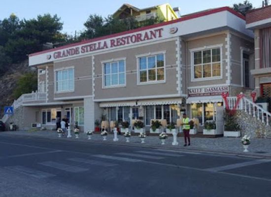 albania/lezhe/restaurant/grande-stella