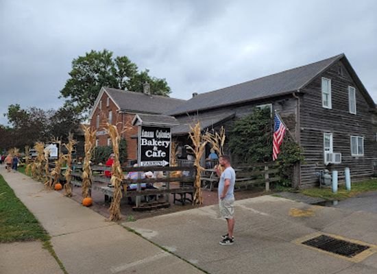 iowa/amana-colonies/restaurant/amana-colonies-bakery-and-cafe