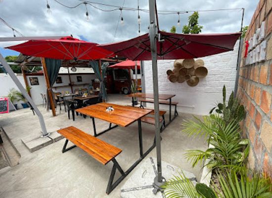 mozambique/maxixe/restaurant/chapa-quente