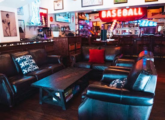 massachusetts/boston/fenway-kenmore/restaurant/fenway-johnnies