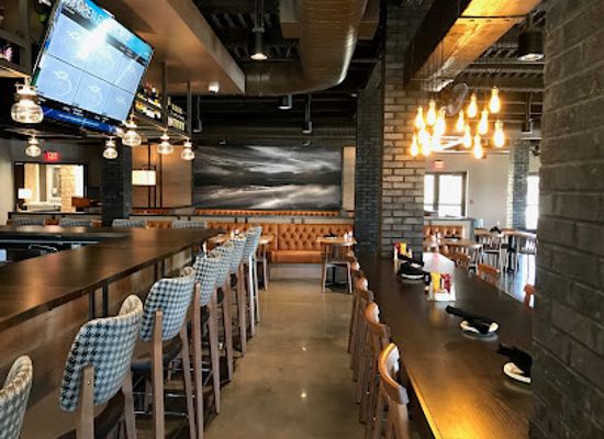 oklahoma/lake-and-trail-country/restaurant/doc-s-bar-grill