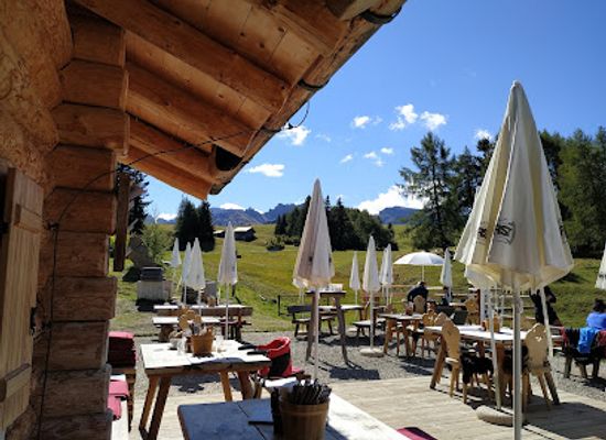 italy/alta-via-1/restaurant/gostner-schwaige