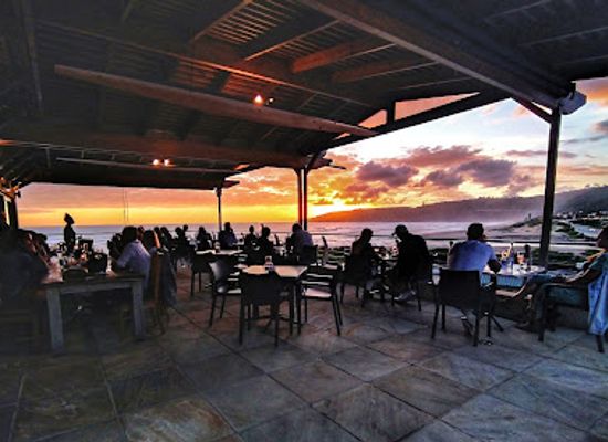 south-africa/sunshine-coast/restaurant/salinas-beach-restaurant