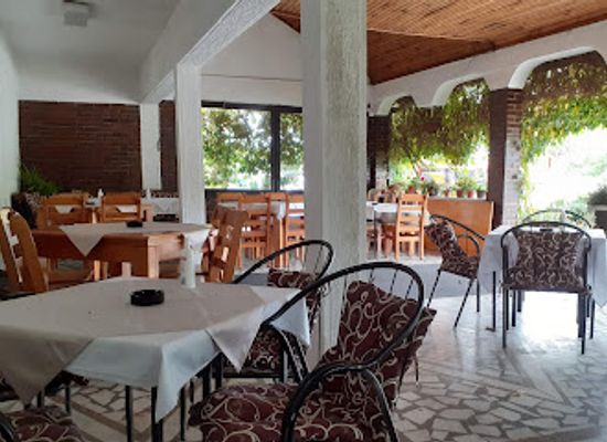 serbia/morava/restaurant/tri-fenjera-lapovo