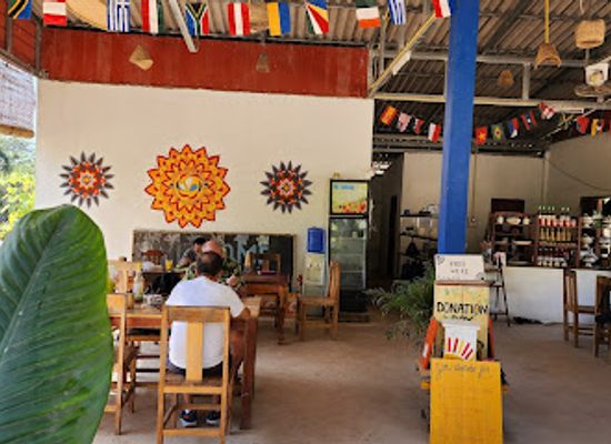 laos/vientiane-province/restaurant/mittaphap-restaurant