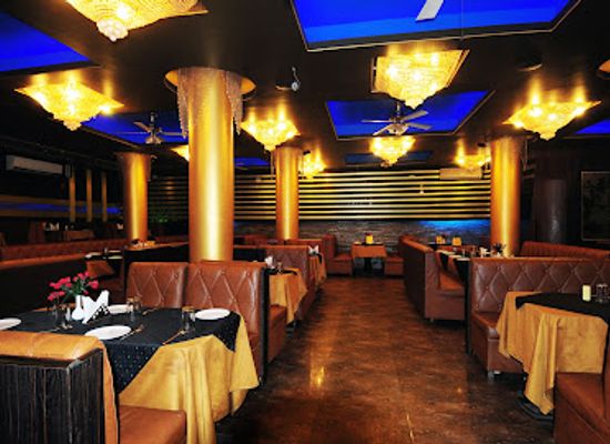 india/bhopal/restaurant/lazeez-hakeem