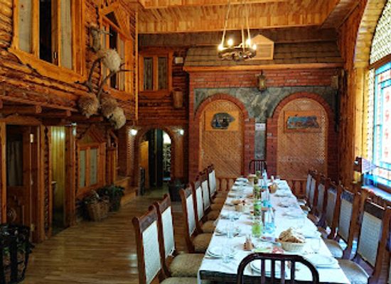 azerbaijan/sheki/restaurant/restoran-clbi-xan