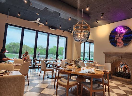 texas/red-river-valley/restaurant/quince-riverside